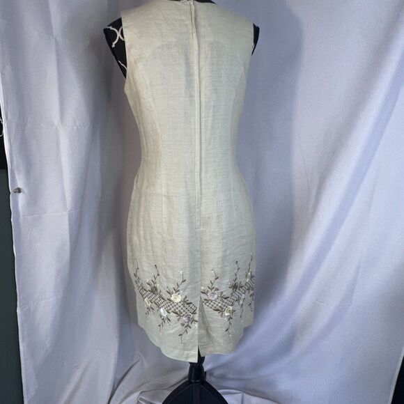 Cali Cali Beige 100% Linen Sleeveless Embroidered Hem Sheath Dress Size 6 - Picture 2 of 8